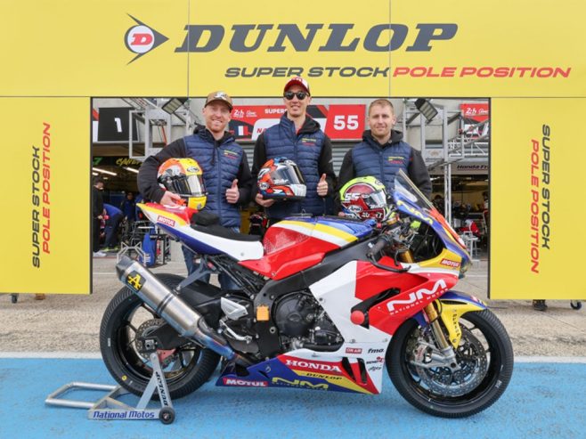 Dunlop teams prove tire performance with 24h Motos success